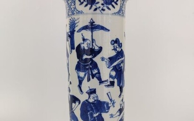 Vase - Blue and white - Porcelain - Circus performers - Chinese vase Circus artist - China - 19th century