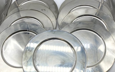 set da 9 sottopiatti in silver plated (peso 3,2 kg) - Charger plate (9) - Silver-plated