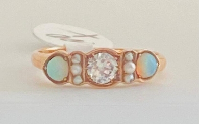 10k Antique Victorian Diamond & Opal Ring