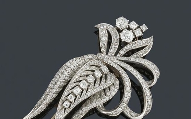 Brooch with old cut diamonds