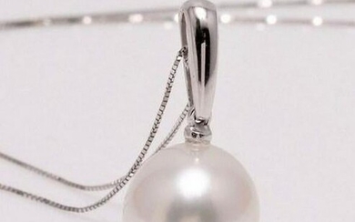 14 kt. White Gold - 10x11mm South Sea Pearl - Necklace