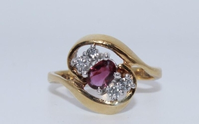 18ct Gold Ring 0.25ct Natural Ruby with 0.33ct Diamond...