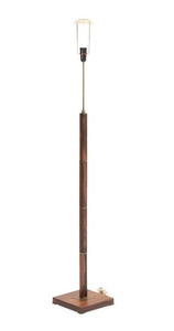1907/872: Danish design: A rosewood and patinated brass floor lamp. 1960's. H. incl. shadeholder 162 cm.