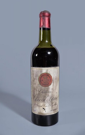 1947 Chateau Cheval Blanc, St Emilion (Bottled by Vandermuelen)