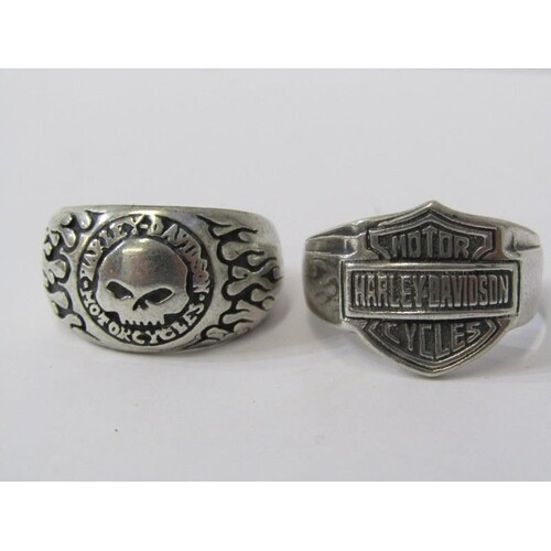 2 SILVER HARLEY DAVIDSON RINGS, One Skull design the other l...