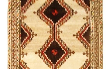 3 x 7 Ivory Persian Shiraz Tribal Rug