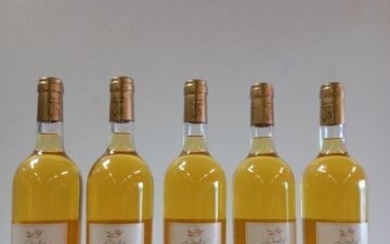 5 bouteilles de Comte de Gascogne. 2011.... - Lot 72 - Enchères Maisons-Laffitte