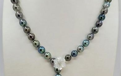 8x12mm Bright Multi Tahitian pearls - Necklace