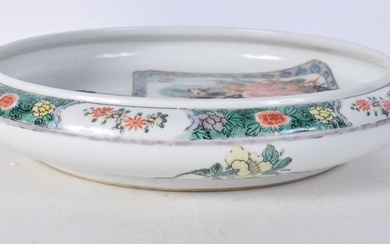 A Chinese porcelain Famille verte dish decorated with figures 5.5 x 27 cm