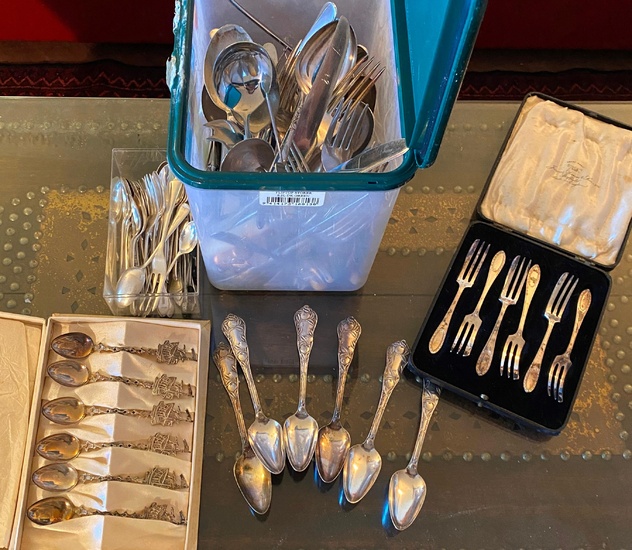 A Collection of Silver Plate Cutlery including Teaspoons