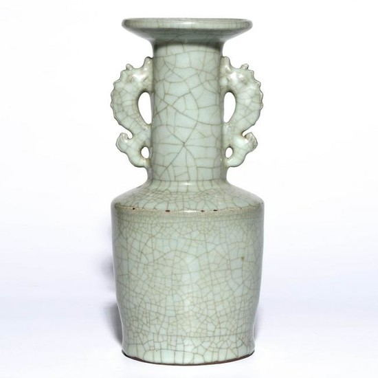 A GE TYPE VASE WITH DOULE HANDLES