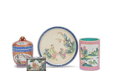 A GROUP OF FAMILLE ROSE WARES Qing Dynasty/Republic