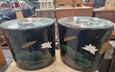 A PAIR OF CHINESE BLACK LACQUER OVAL BOXES AND COVERS PAINTED WITH BLUE BIRDS AND LOTUS