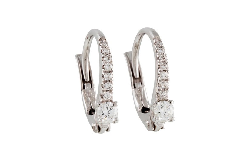 A PAIR OF DIAMOND SET EARRINGS, mounted in white gold