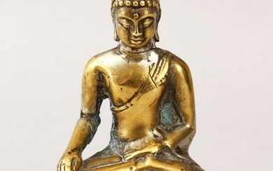 A SMALL 19TH / 20TH CENTURY SILVERED BRONZE FIGURE OF A