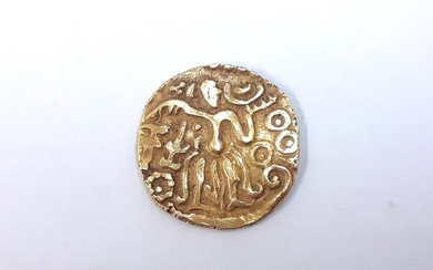 A Sri Lanka gold kahavanu coin, c. 10-11th century.