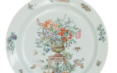 A fine Dutch decorated Chinese porcelain plate