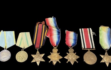 A group of WWI, WWII and Russian military medals including...