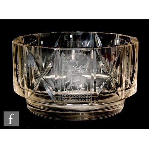 A large clear crystal Johann Oertel & Co glass bowl of foote...