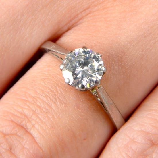 A platinum brilliant-cut diamond single-stone ring. Diamond weight 0.80ct, estimated H-I colour, P1