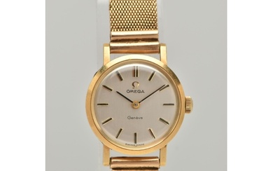 AN 18CT GOLD LADY'S OMEGA WATCH, WITH CASE, the circular sil...