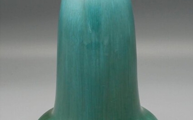 Art Déco Vase mit Silberstand / An Art Deco vase with silver base, Clément Massier,...