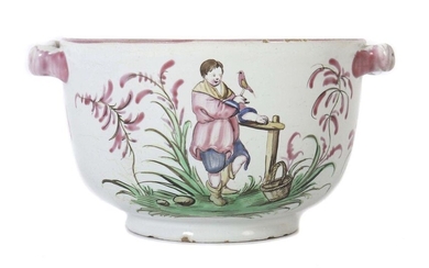 Bowl with handle with figure painting Strasbourg/Luneville, 18th/19th century, beige faience shards, white tin glaze, polychrome muffle/enamel paint, the sides with figures in rural costume with bird in stylized landscape, round basic form on base...