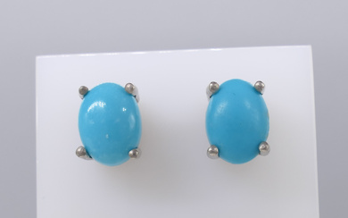 CABOCHON TURQUOISE ear studs.
