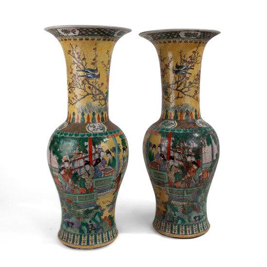 Coppia di importanti vasi cinesi Yen Yen, stile Kangxi