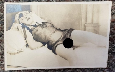 Early 1900's Nude Woman Risque Photo