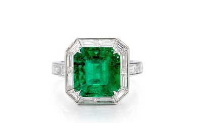 Emerald and Diamond Ring | 4.91 克拉 天然 「哥倫比亞」祖母綠 配 鑽石 戒指