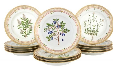 Fourteen Royal Copenhagen Porcelain 'Flora Danica' Dinner Plates
