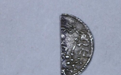Harthacnut (1035-1042) - Silver Cut Halfpenny, Wynstan, 18mm, 6.5g,...