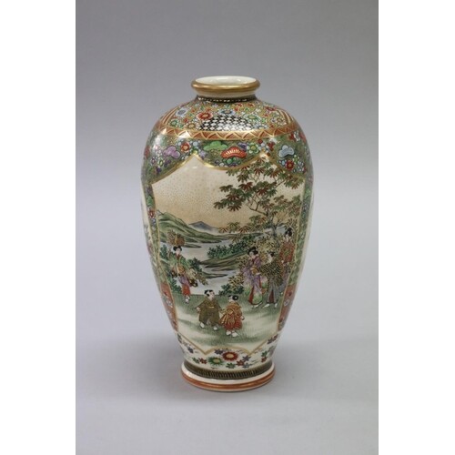 Japanese Satsuma vase, approx 19cm H