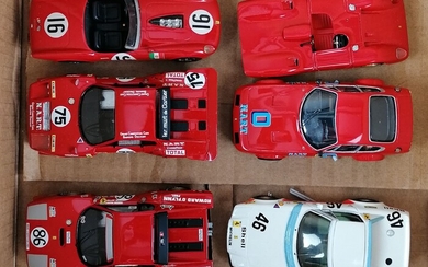 LOT de 6 véhicules échelle 1/43 métal : 1x Equipe Tron Ferrari 365 GTB 4...