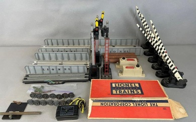Large Group of Lionel O Scale Train Set Items