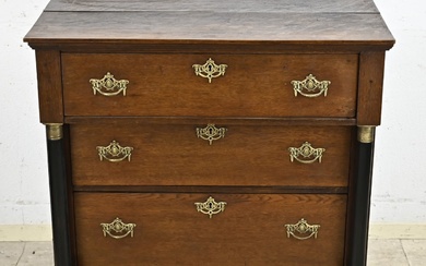 Louis Seize chest of drawers, 1800