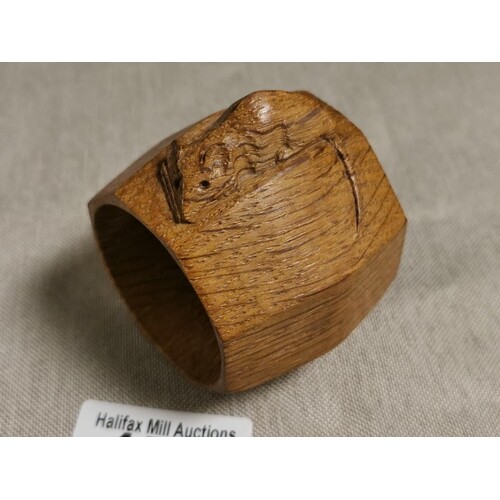 Mouseman Yorkshire Oak Napkin Ring