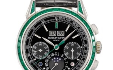 PATEK PHILIPPE, PLATINUM AND EMERALD-SET PERPETUAL CALENDAR CHRONOGRAPH WITH MOON PHASES, LEAP YEAR, DAY AND NIGHT INDICATION, REF. 5271/13P-001, MOVEMENT NO. 5’957’579, CASE NO. 6’063’974