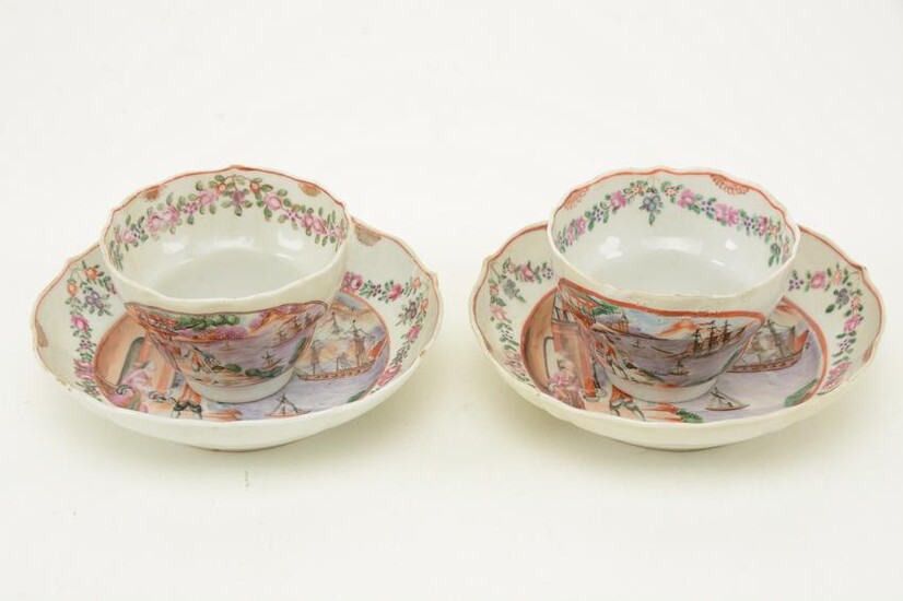 Pair of 18th Century Chinese export porcelain cups and
