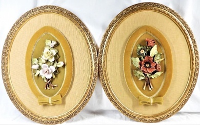 Pair of CAPODIMONTE glazed Porcelain Flower wall plaque from Italy