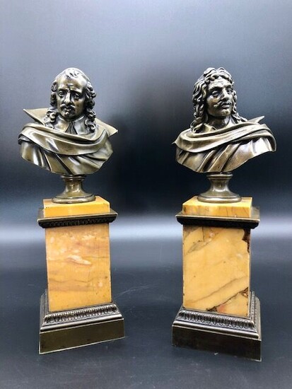 Paire de bustes figurant des gentilshommes... - Lot 172 - Conan Hôtel d’Ainay