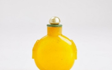 Possibly Imperial Workshops, A Yellow Glass Snuff