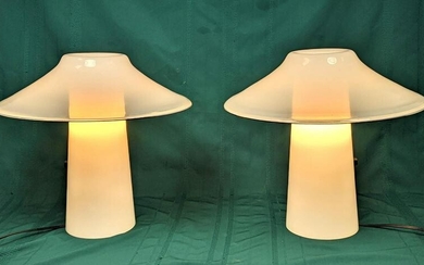 Pr VISTOSI Style Art Glass Mushroom Table Lamp. Single