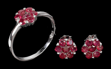 SILVER AND RUBY MATCHING RING AND EARRINGS.