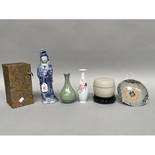 Selection of oriental decorative items, lacquer tri leg stan...