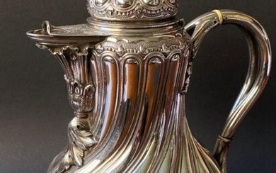 Silver teapot with gadroon and acanthus leaf design...