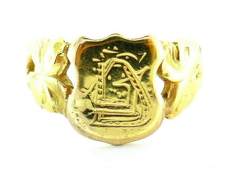 Victorian 18k Yellow Gold Signet Ring
