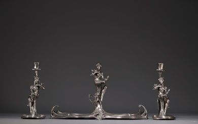 WMF - "Femmes fleurs" Garniture trois pièces, milieu de table et deux bougeoirs Art Nouveau...