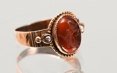 10K? VICTORIAN GOLD CAMEO RING